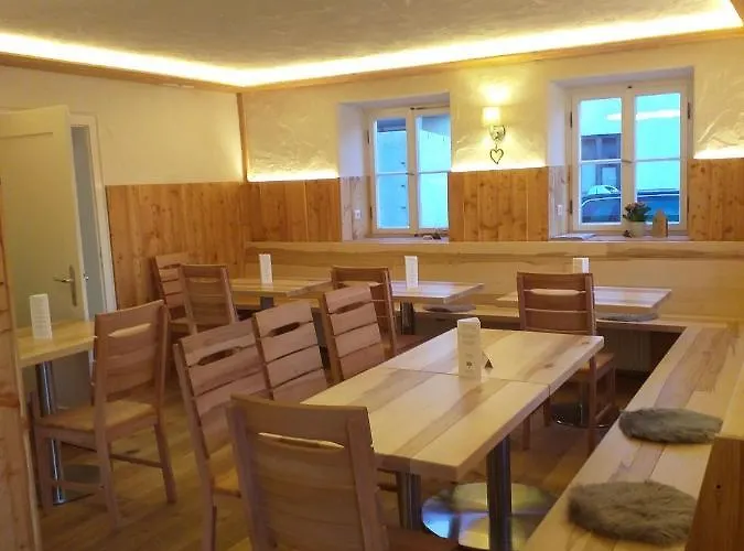 Landcafe Sima & Zimmervermietung בית הארחה Forheim